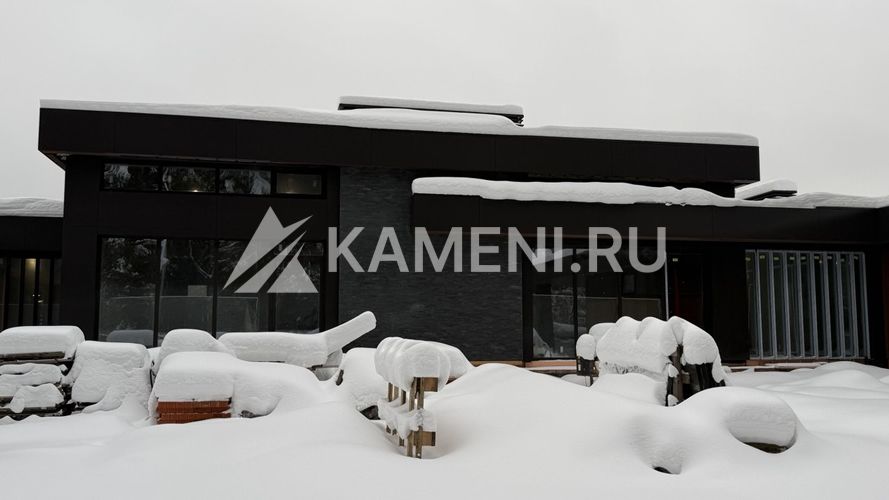 Отделка фасада дома Сланцем (4966)