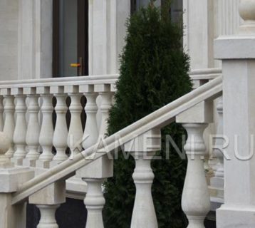 Из песчаника ПДА (составная)