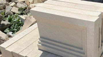 Декоры и мозаика из камня