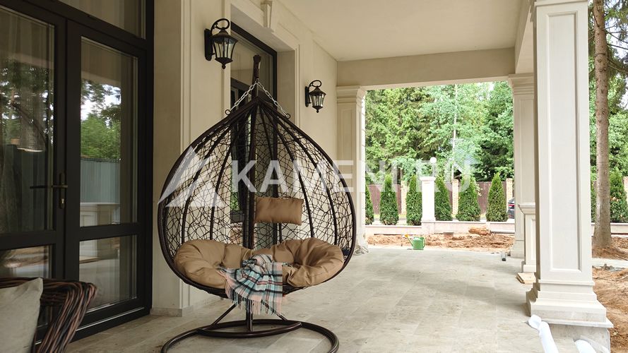 Фасад из белого известняка ИДЛ (4088)