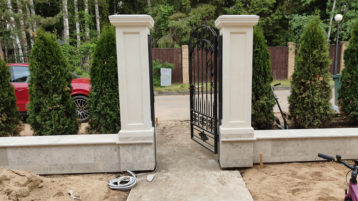 Фасад из белого известняка ИДЛ (4088)