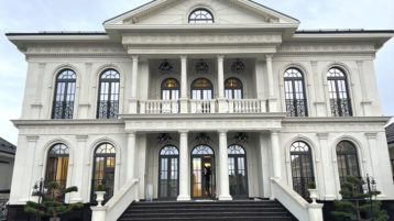 Фасад из известняка белого Классика (4699д)