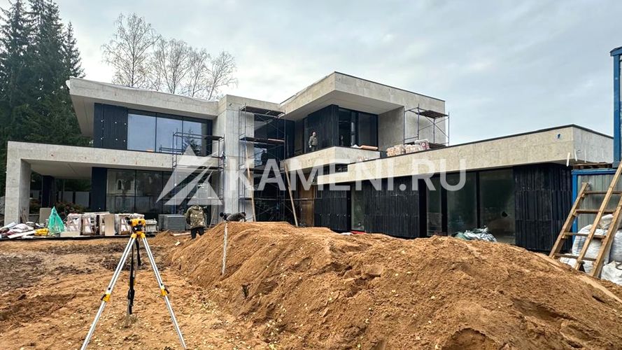 Отделка фасада из Доломита Геналдон (5106)