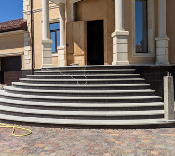 Радиуальные ступени. Гранит. 