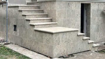 Лестницы наружние из Доломита Геналдон (3488)