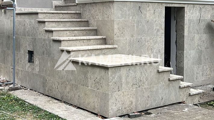 Лестницы наружние из Доломита Геналдон (3488)