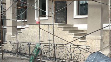 Лестницы наружние из Доломита Геналдон (3488)