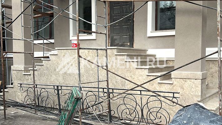 Лестницы наружние из Доломита Геналдон (3488)