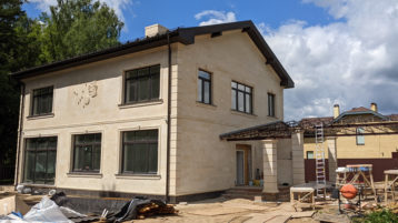 Фасад из песчаника ПДБ (2986)