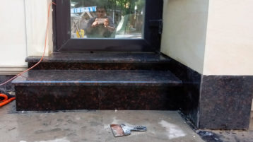 Фасад из песчаника ПДБ (2986)