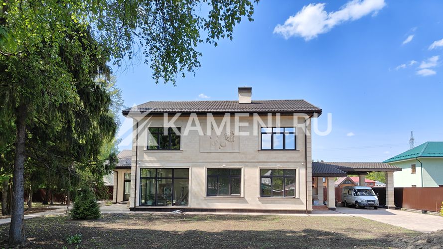 Фасад из песчаника ПДБ (2986)