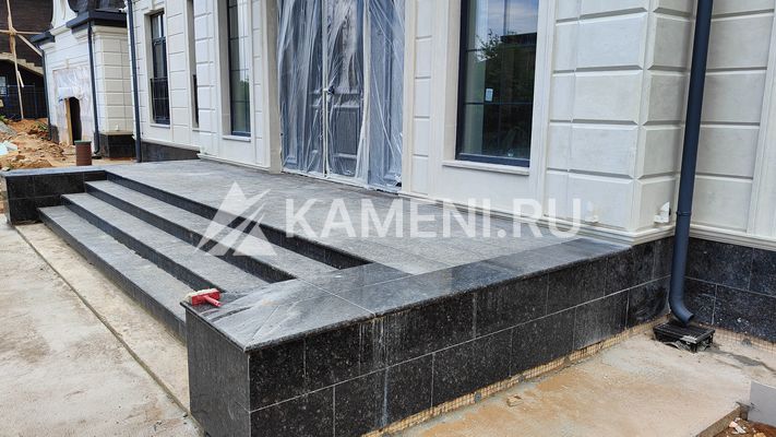 Ступени из гранита Тан Браун Грей (3538)